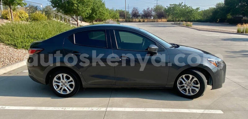 Big with watermark toyota yaris nairobi nairobi 28283