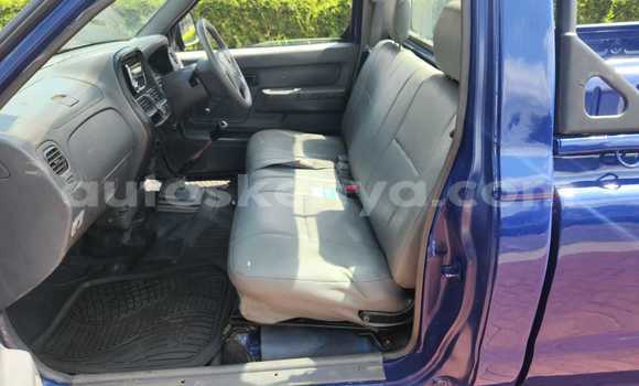 Nunua Ilio tumika Nissan Hardbody Bluu Gari ndani ya Nairobi nchini Nairobi Nunua Ilio tumika Nissan Hardbody Bluu Gari ndani ya Nairobi nchini Nairobi