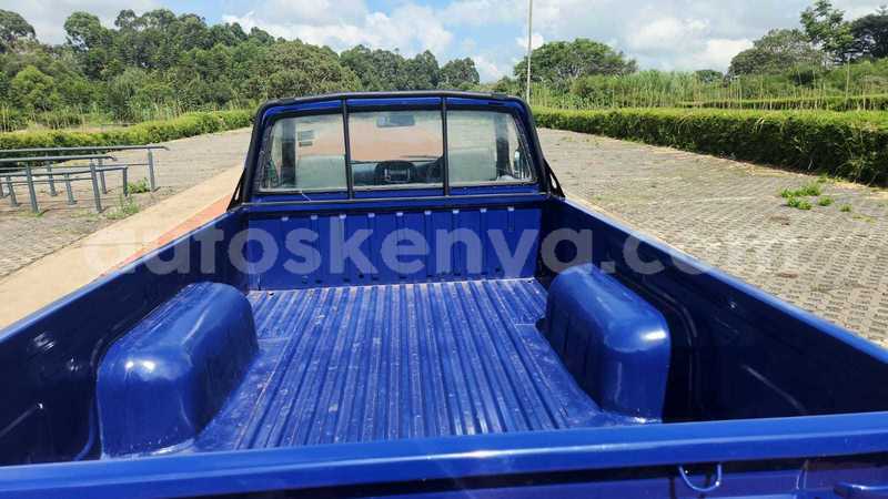 Big with watermark nissan hardbody nairobi nairobi 28288