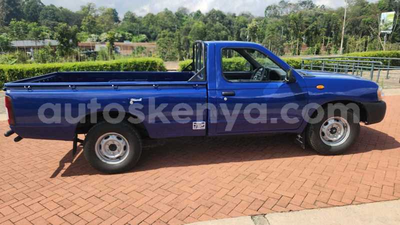 Big with watermark nissan hardbody nairobi nairobi 28288