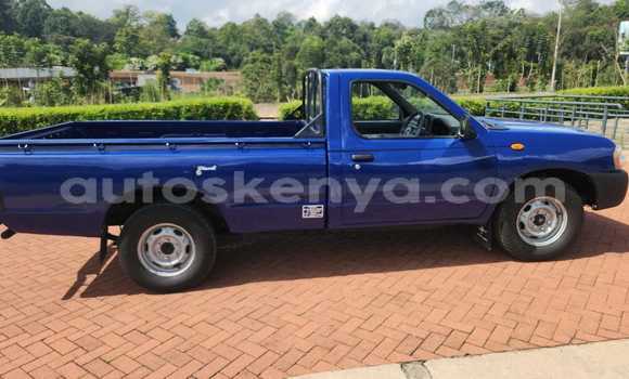 Nunua Ilio tumika Nissan Hardbody Bluu Gari ndani ya Nairobi nchini Nairobi Nunua Ilio tumika Nissan Hardbody Bluu Gari ndani ya Nairobi nchini Nairobi