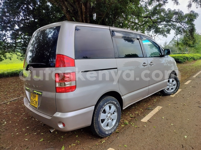 Big with watermark toyota noah nairobi nairobi 28292