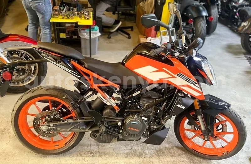 Big with watermark ktm duke nairobi nairobi 28293