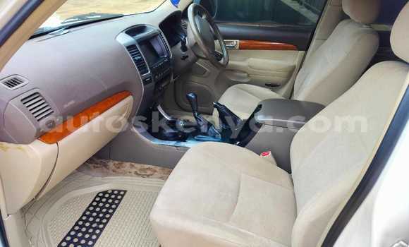 Buy Used Toyota Land Cruiser Prado White Car in Nairobi in Nairobi Buy Used Toyota Land Cruiser Prado White Car in Nairobi in Nairobi