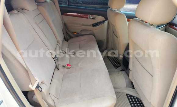 Buy Used Toyota Land Cruiser Prado White Car in Nairobi in Nairobi Buy Used Toyota Land Cruiser Prado White Car in Nairobi in Nairobi