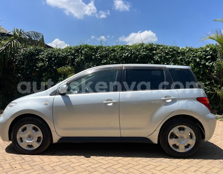 Big with watermark toyota ist nairobi nairobi 28299