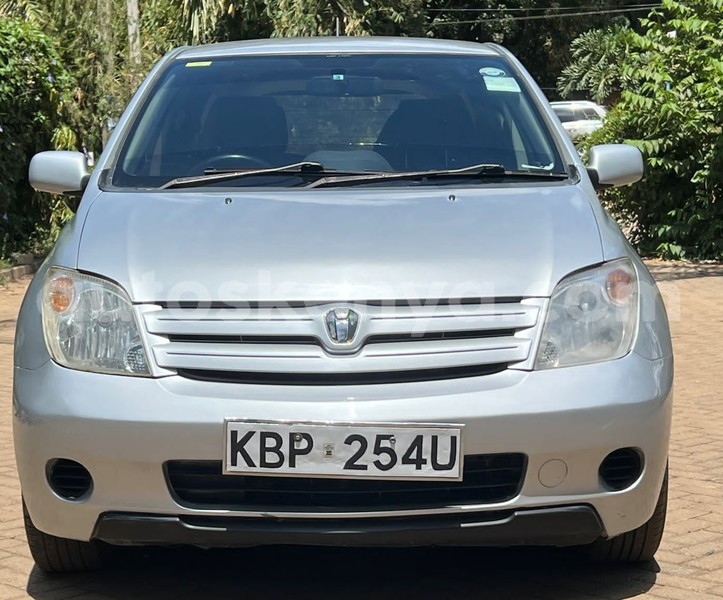 Big with watermark toyota ist nairobi nairobi 28299