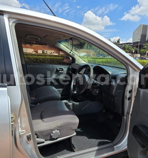 Big with watermark nissan ad nairobi nairobi 28331