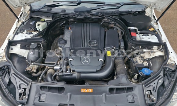 Buy Used Mercedes-Benz C180 COUPE White Car in Nairobi in Nairobi Buy Used Mercedes-Benz C180 COUPE White Car in Nairobi in Nairobi