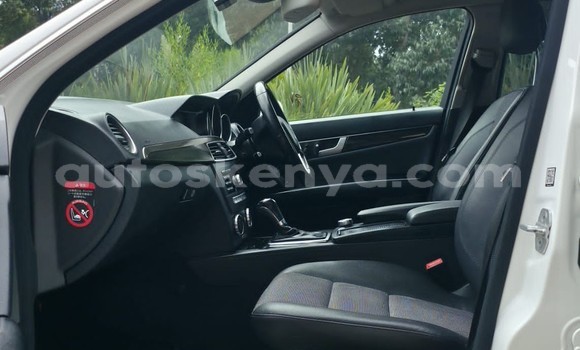 Buy Used Mercedes-Benz C180 COUPE White Car in Nairobi in Nairobi Buy Used Mercedes-Benz C180 COUPE White Car in Nairobi in Nairobi