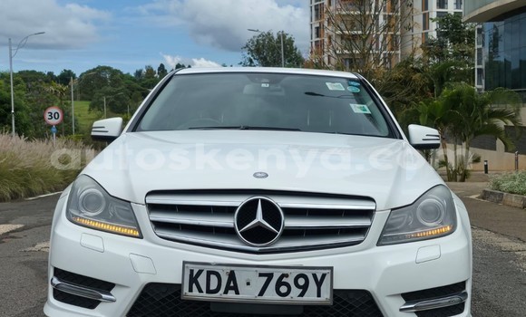 Buy Used Mercedes-Benz C180 COUPE White Car in Nairobi in Nairobi Buy Used Mercedes-Benz C180 COUPE White Car in Nairobi in Nairobi