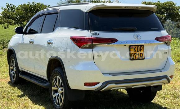 Buy Used Toyota Fortuner White Car in Nairobi in Nairobi Buy Used Toyota Fortuner White Car in Nairobi in Nairobi