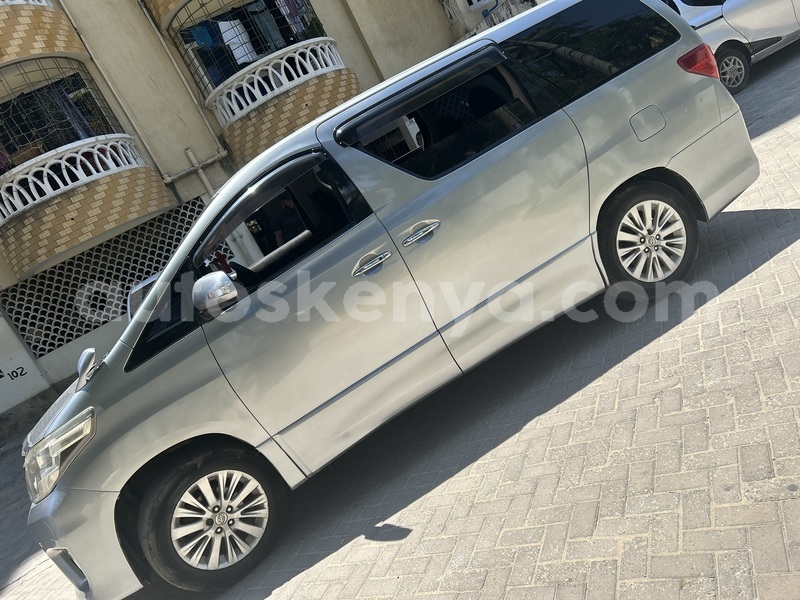 Big with watermark toyota alphard coastal kenya mombasa 28340