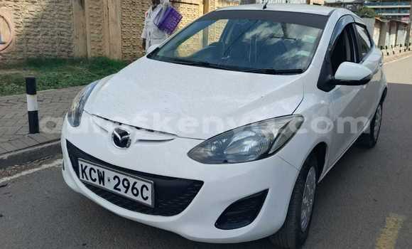 Oofamaa Mazda Demio White Makiinaa iti Nairobi keessatti Nairobi keessatti Oofamaa Mazda Demio White Makiinaa iti Nairobi keessatti Nairobi keessatti