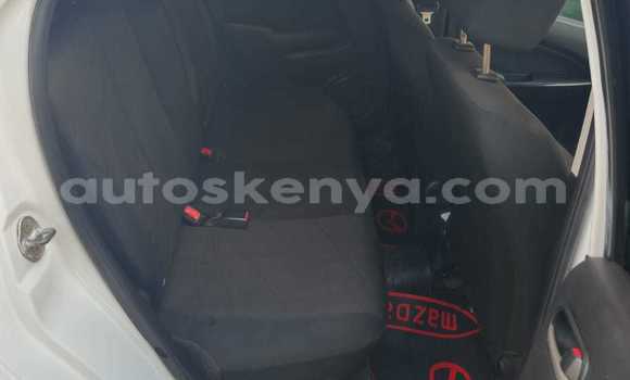 Oofamaa Mazda Demio White Makiinaa iti Nairobi keessatti Nairobi keessatti Oofamaa Mazda Demio White Makiinaa iti Nairobi keessatti Nairobi keessatti