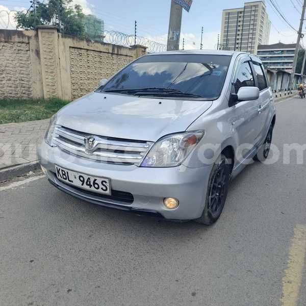 Big with watermark toyota ist nairobi nairobi 28345