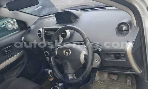 Oofamaa Toyota IST Silver Makiinaa iti Nairobi keessatti Nairobi keessatti Oofamaa Toyota IST Silver Makiinaa iti Nairobi keessatti Nairobi keessatti