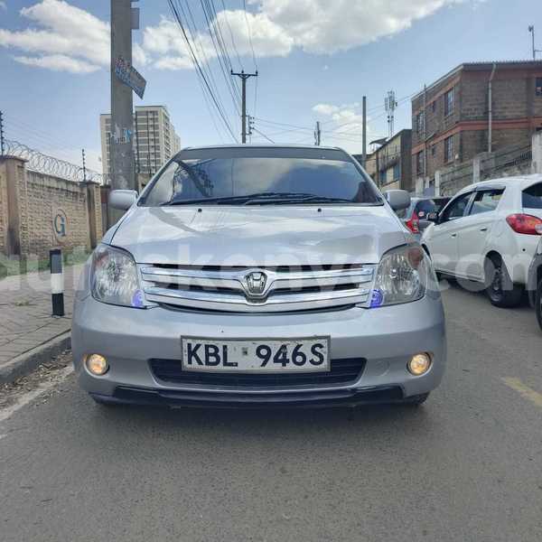 Big with watermark toyota ist nairobi nairobi 28345