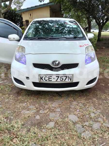 Big with watermark toyota vitz nairobi nairobi 28346