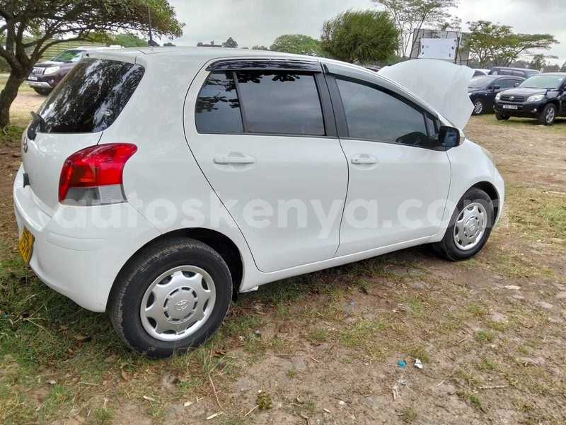 Big with watermark toyota vitz nairobi nairobi 28346