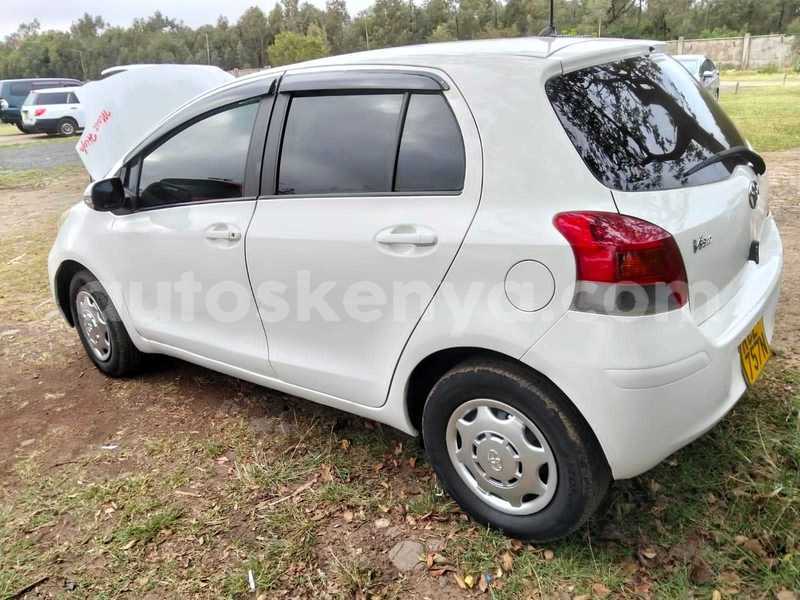 Big with watermark toyota vitz nairobi nairobi 28346