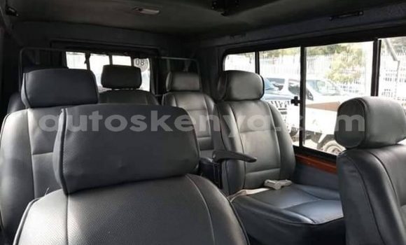 Oofamaa Toyota Land Cruiser Beige Makiinaa iti Machakos keessatti Nairobi keessatti Oofamaa Toyota Land Cruiser Beige Makiinaa iti Machakos keessatti Nairobi keessatti