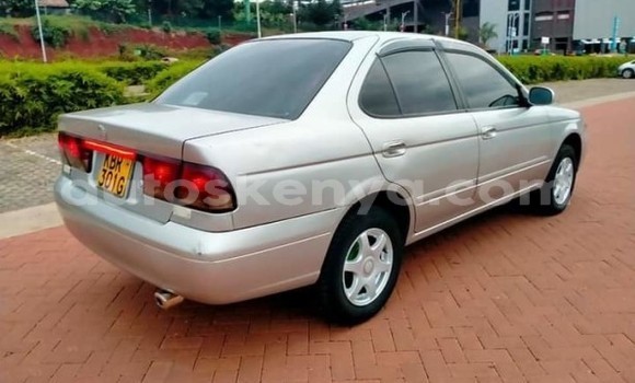 Oofamaa Nissan Sunny Silver Makiinaa iti Machakos keessatti Nairobi keessatti Oofamaa Nissan Sunny Silver Makiinaa iti Machakos keessatti Nairobi keessatti