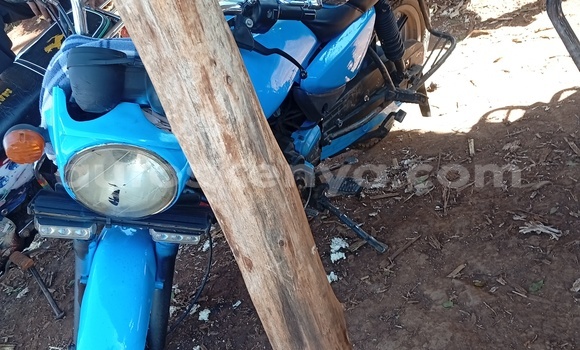 Nunua Ilio tumika Boxer BM100 Bluu Bike ndani ya Nairobi nchini Nairobi Nunua Ilio tumika Boxer BM100 Bluu Bike ndani ya Nairobi nchini Nairobi