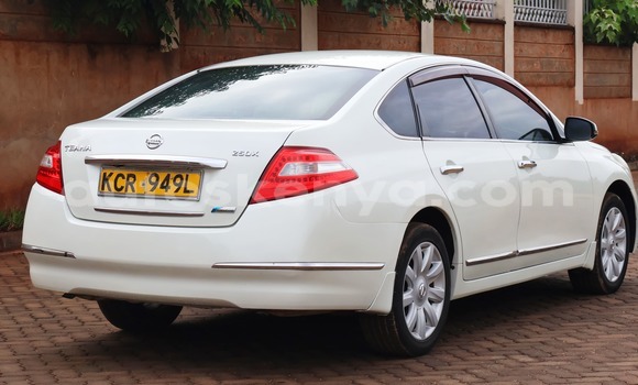 Buy Used Nissan Teana White Car in Eldoret in Rift Valley Buy Used Nissan Teana White Car in Eldoret in Rift Valley