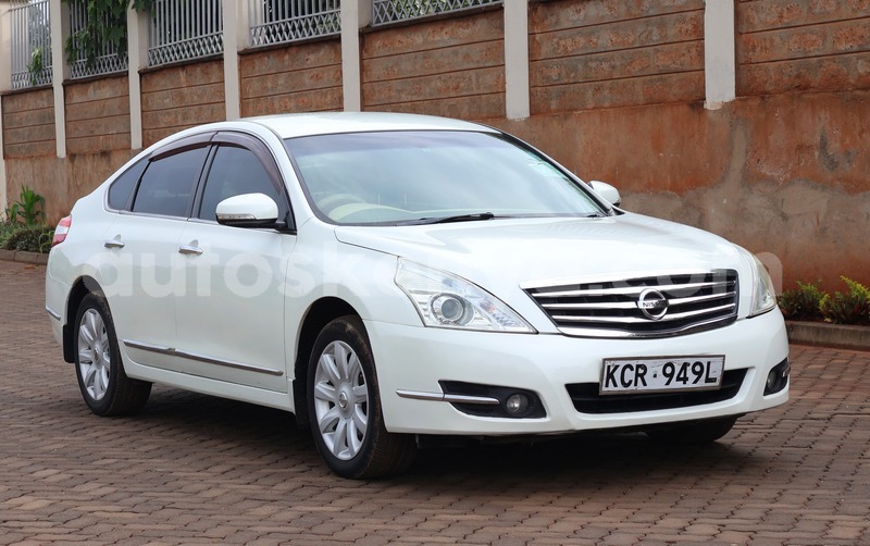 Big with watermark nissan teana rift valley eldoret 28373