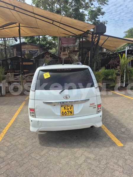 Big with watermark toyota isis nairobi nairobi 28378