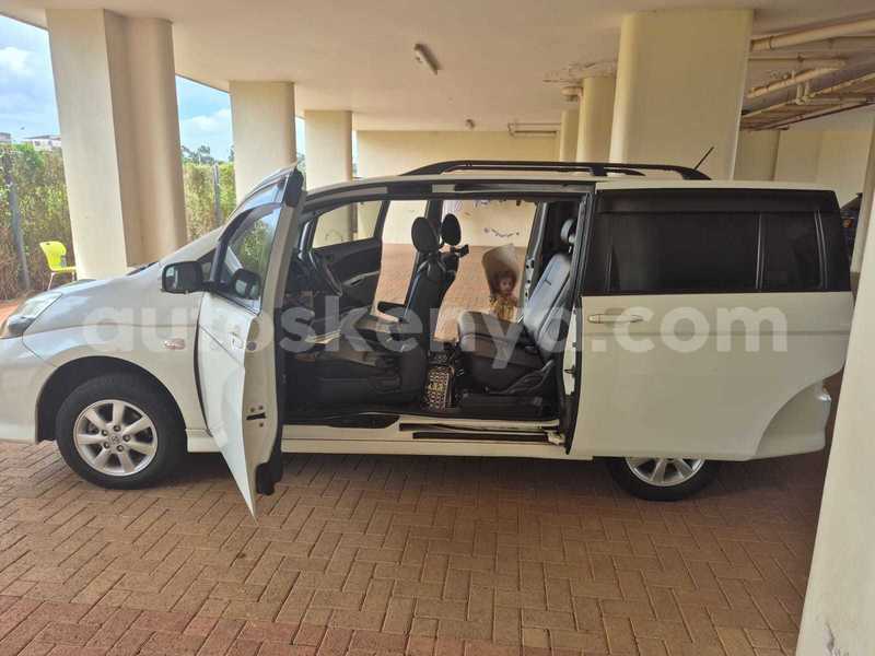 Big with watermark toyota isis nairobi nairobi 28378