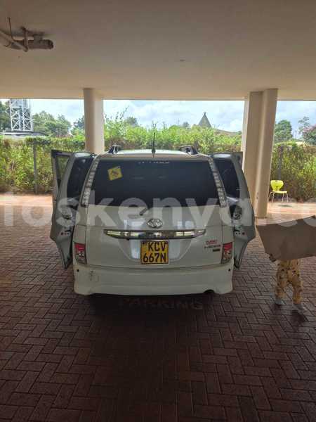 Big with watermark toyota isis nairobi nairobi 28378