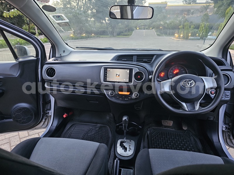 Big with watermark toyota vitz nairobi nairobi 28392