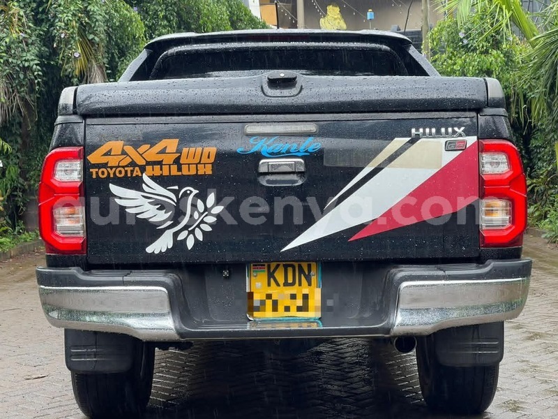 Big with watermark toyota hilux nairobi nairobi 28395