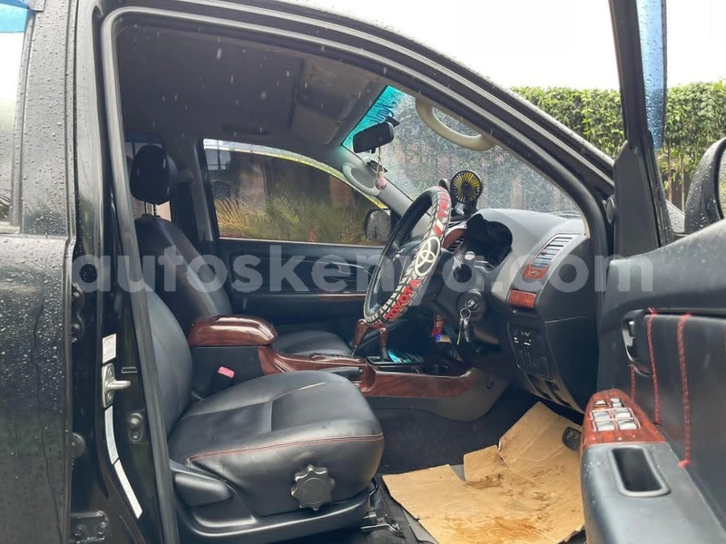 Big with watermark toyota hilux nairobi nairobi 28395