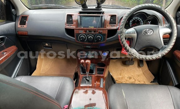 Buy Used Toyota Hilux Black Car in Nairobi in Nairobi Buy Used Toyota Hilux Black Car in Nairobi in Nairobi
