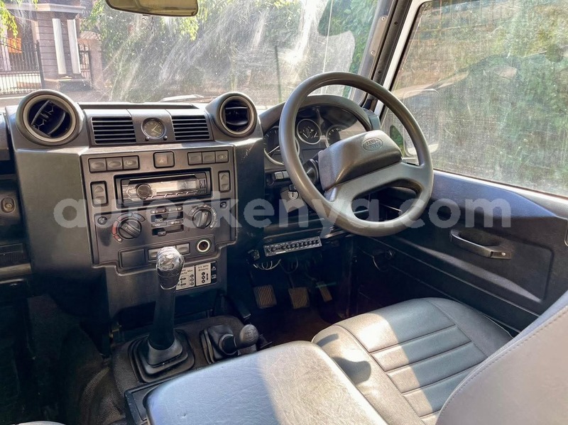 Big with watermark land rover defender nairobi nairobi 28399