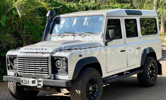 Buy Used Land Rover Defender White Car in Nairobi in Nairobi Buy Used Land Rover Defender White Car in Nairobi in Nairobi
