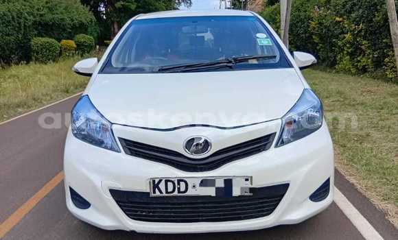 Nunua Ilio tumika Toyota Vitz Nyeupe Gari ndani ya Nairobi nchini Nairobi Nunua Ilio tumika Toyota Vitz Nyeupe Gari ndani ya Nairobi nchini Nairobi