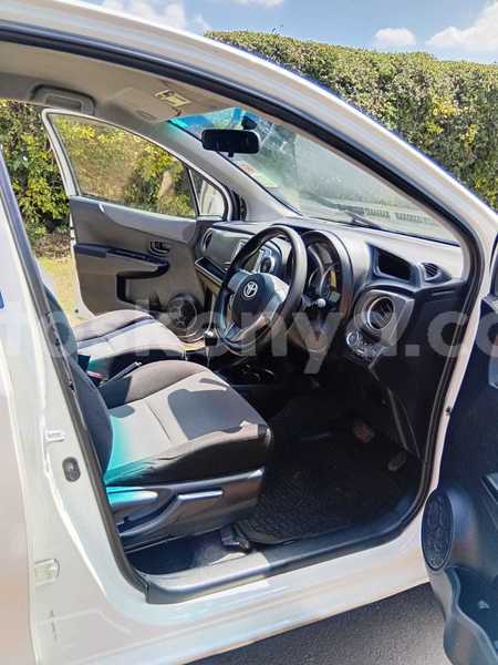 Big with watermark toyota vitz nairobi nairobi 28418