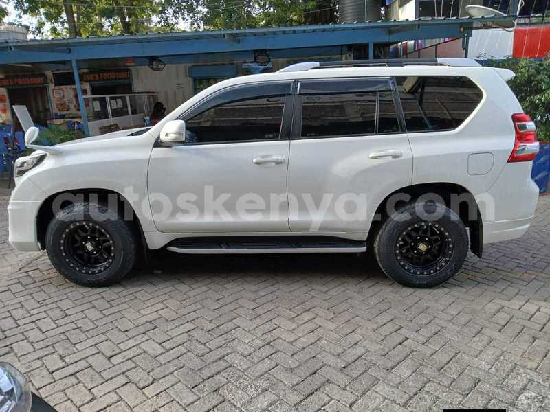 Big with watermark toyota land cruiser prado nairobi nairobi 28419