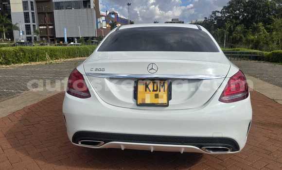 Buy Used Mercedes-Benz C-Classe White Car in Nairobi in Nairobi Buy Used Mercedes-Benz C-Classe White Car in Nairobi in Nairobi
