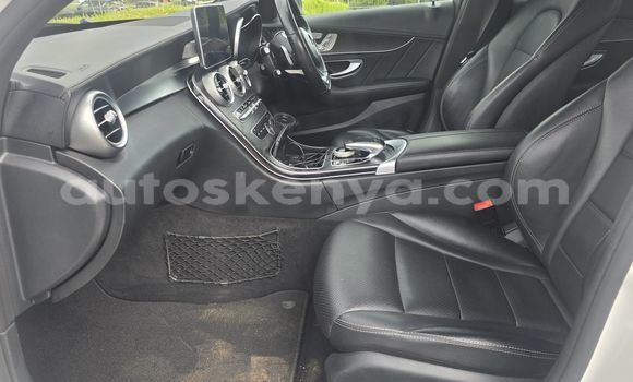 Buy Used Mercedes-Benz C-Classe White Car in Nairobi in Nairobi Buy Used Mercedes-Benz C-Classe White Car in Nairobi in Nairobi