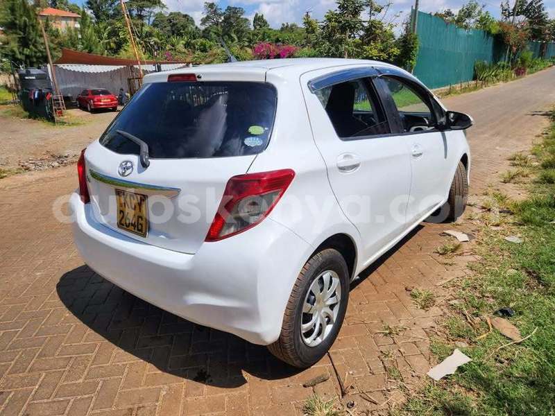 Big with watermark toyota vitz east kenya chuka 28424
