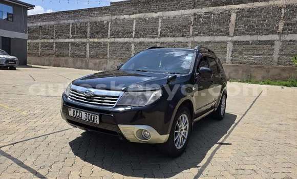 Nunua Ilio tumika Subaru Forester Nyeusi Gari ndani ya Nairobi nchini Nairobi