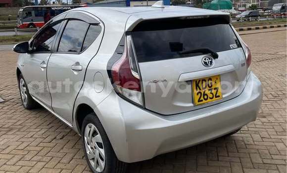 Nunua Ilio tumika Toyota Aqua Nyingine Gari ndani ya Nairobi nchini Nairobi Nunua Ilio tumika Toyota Aqua Nyingine Gari ndani ya Nairobi nchini Nairobi