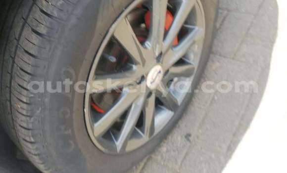 Nunua Ilio tumika Toyota Fielder Nyeupe Gari ndani ya Nairobi nchini Nairobi Nunua Ilio tumika Toyota Fielder Nyeupe Gari ndani ya Nairobi nchini Nairobi