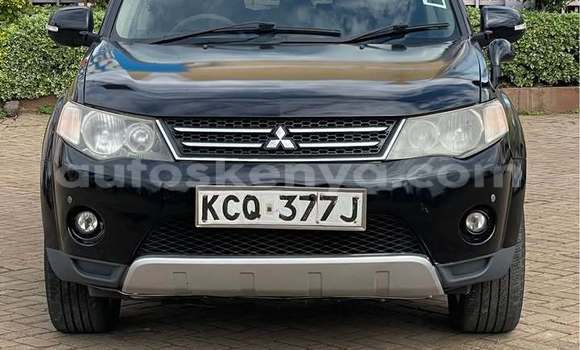 Nunua Ilio tumika Mitsubishi Outlander Nyeusi Gari ndani ya Nairobi nchini Nairobi