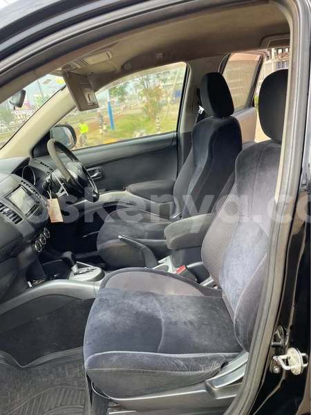 Big with watermark mitsubishi outlander nairobi nairobi 28453